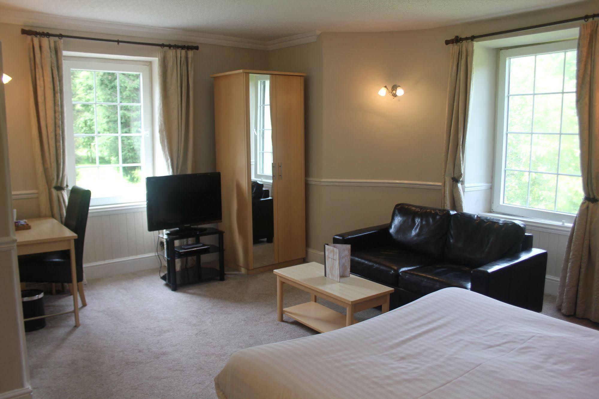 Nant Ddu Lodge Hotel & Spa Merthyr Tydfil Exterior foto